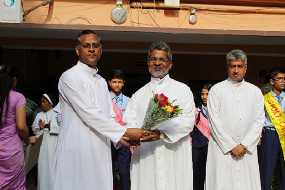 PUSHPA ENGLISH MEDIUM SCHOOL Banner Image